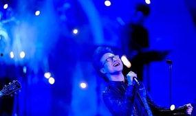 明星汪峰最近消息,音乐事业再攀高峰，生活点滴引发热议